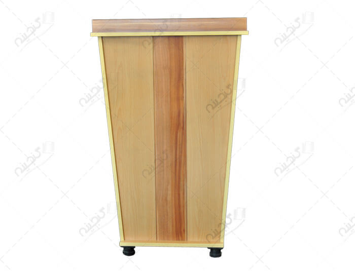 تریبون چوبی